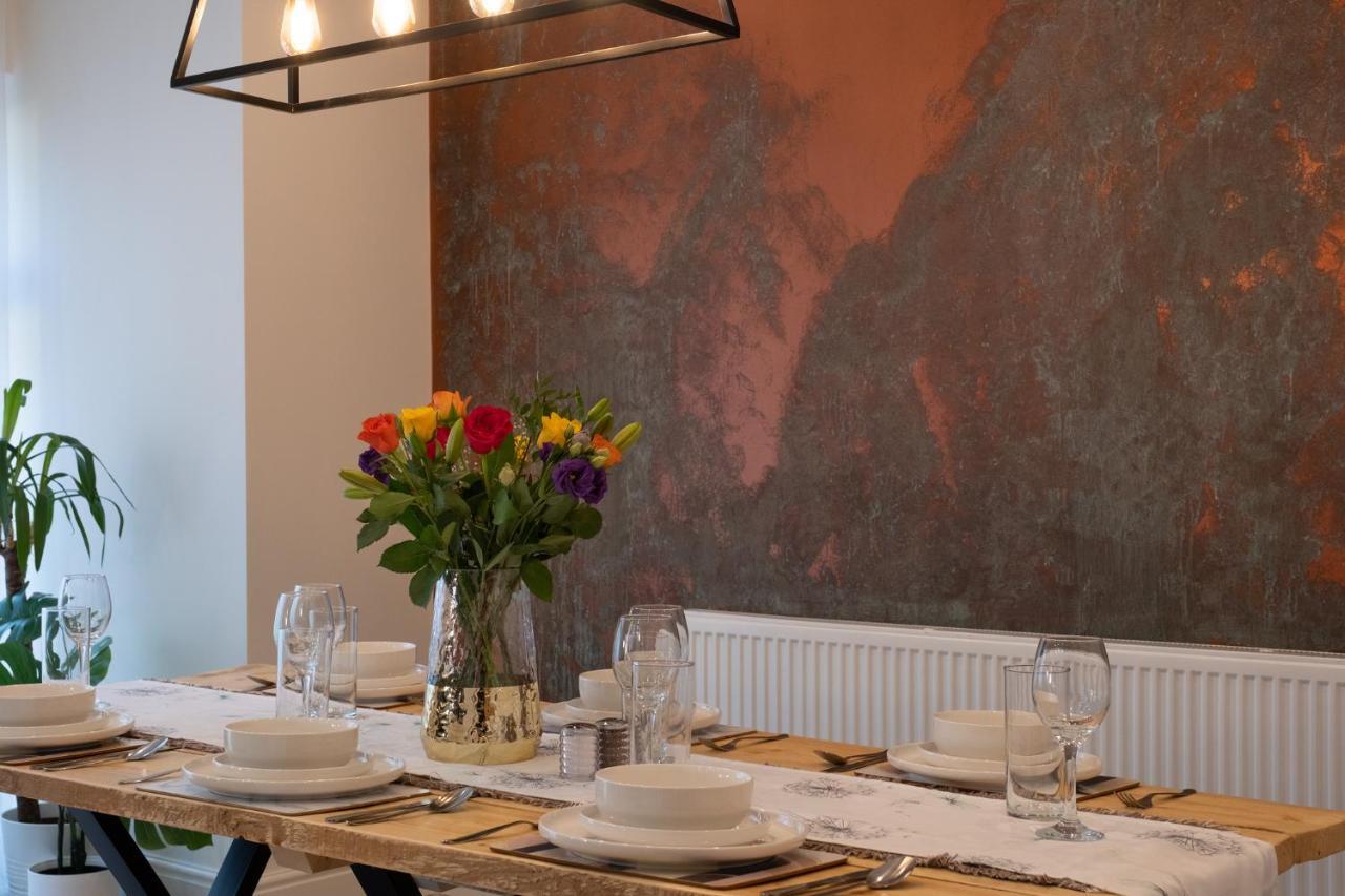 Hazel House Apartment West Bromwich Bagian luar foto